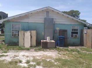 5732 11th St E, Bradenton, FL 34203