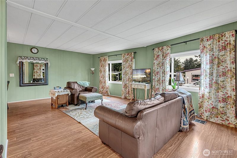 2nd image of 201 Union Ave SE #22