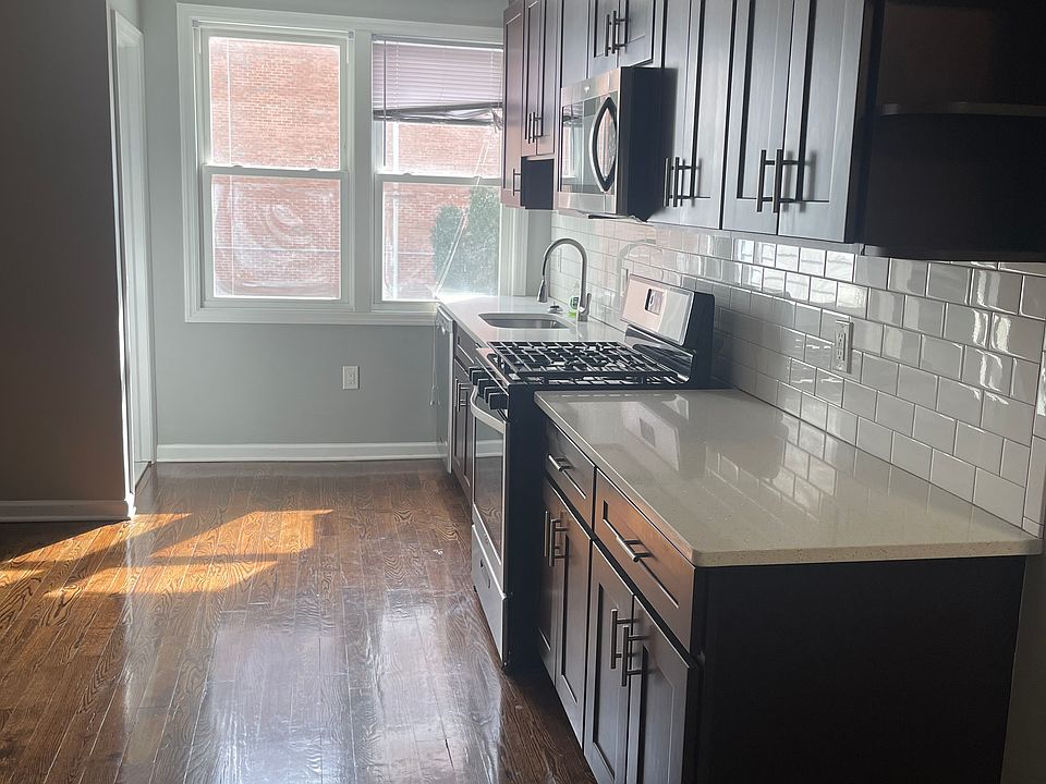 1st image of 270 New York Ave Floor 2