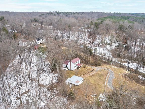 5th image of 5069 Smith Mountain Lake Pkwy