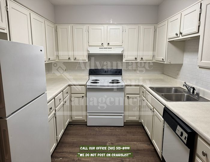 1st image of 1955 Keathley Dr #2