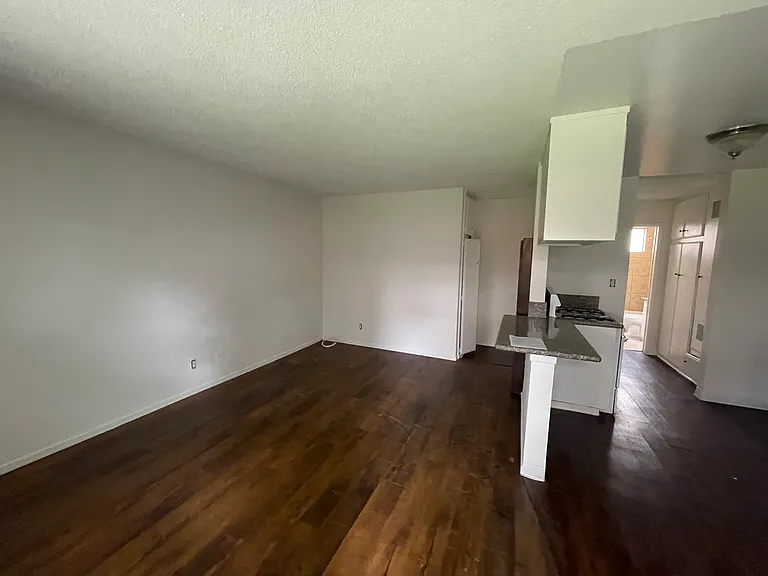 9861 Ramona St #7 — Photo 2