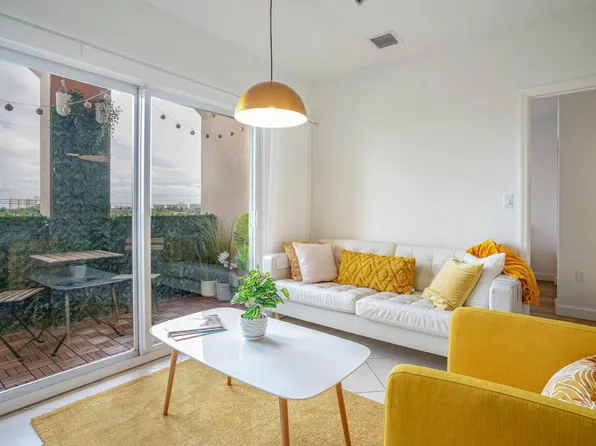 3221 SW 23rd St #Id1056251p, Miami, FL 33145