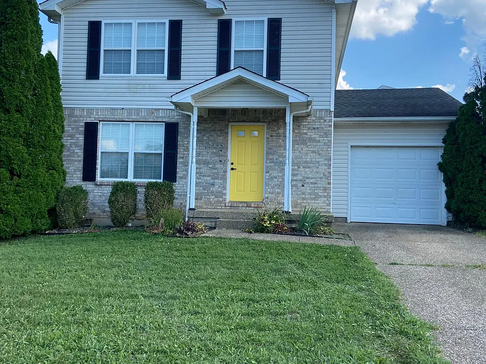 1106 Old Hickory Ct