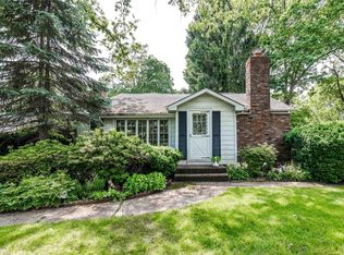 90 Forest Ave, Nesconset, NY 11767