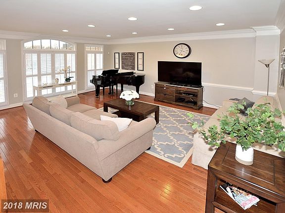 3rd image of 4045 Stewarts Bridge Ct