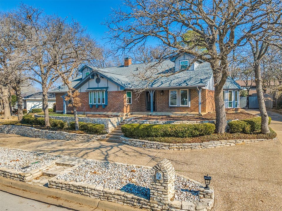 1st image of 2101 Prestonwood Dr