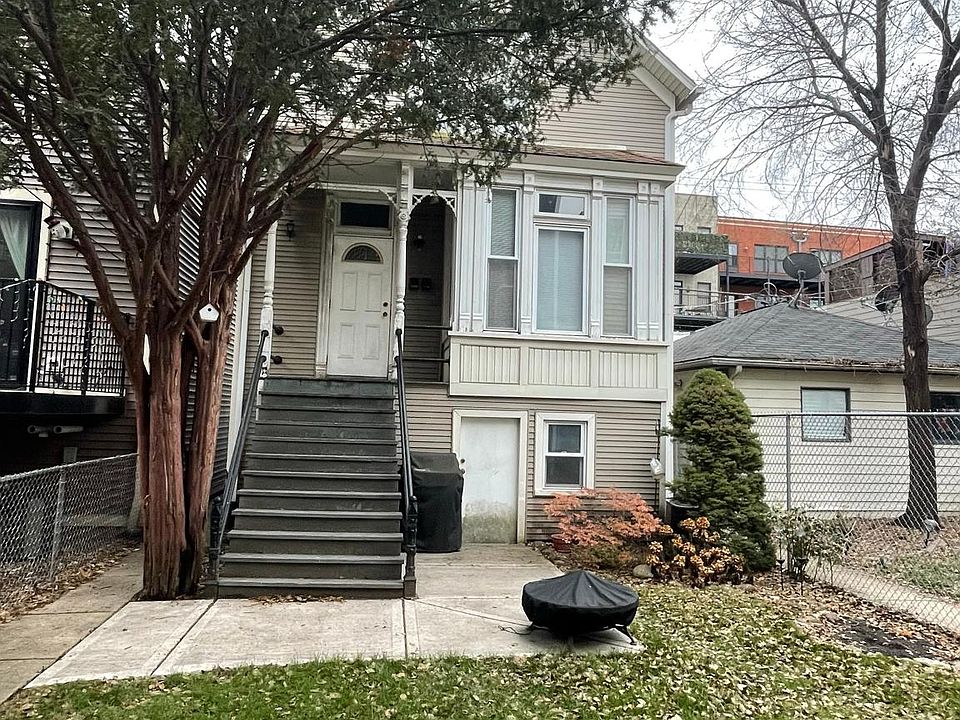1st image of 1829 W Melrose St #1R