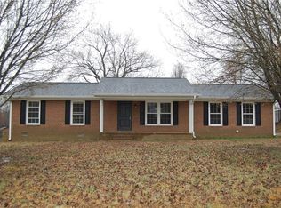 4021 Chet Dr, Trinity, NC 27370