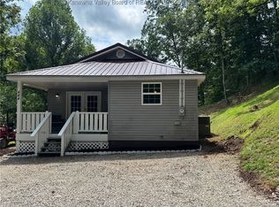 444 Allens Fork Rd, Charleston, WV 25320