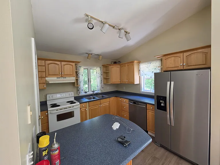 1890 Franklin Pierce Hwy — Photo 7