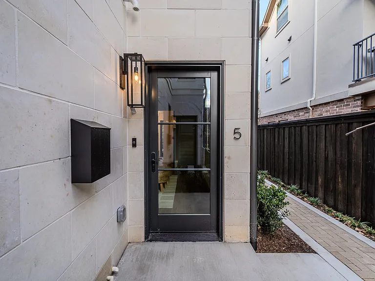 4114 Emerson Ave #5 — Photo 38