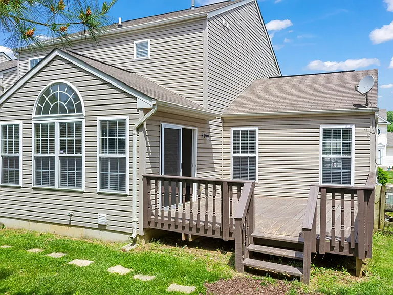 443 Indian Lake Dr — Photo 13