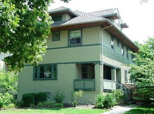 818 N Grove Ave, Oak Park, IL
