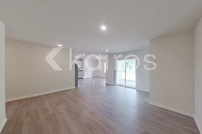 339 Shelton Rd — Photo 4