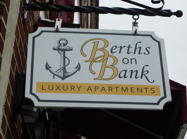 153 Bank St APT 202
