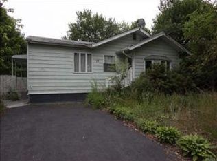 58 E Chestnut St, Central Islip, NY 11722