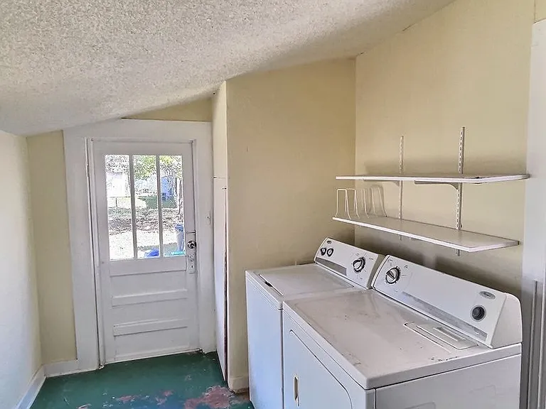 1505 Bowen Ave — Photo 12