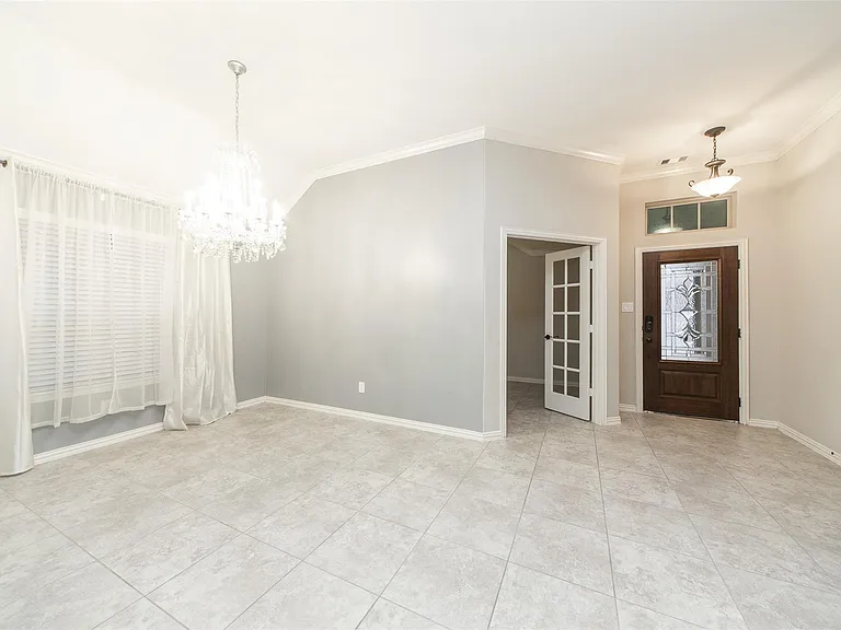 17919 Banbury Green Ln — Photo 5