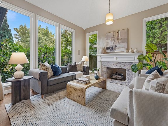 4th image of 5825 Ridgetop Ct