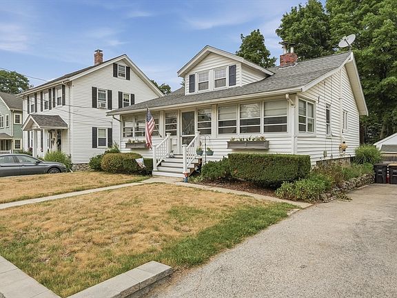 2nd image of 55 Lakewood Rd
