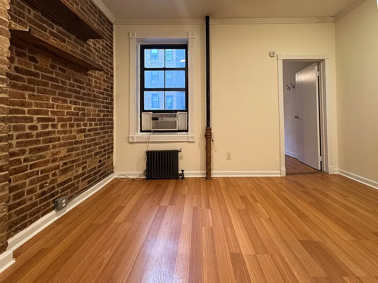 71 Pineapple St #1A — Photo 6