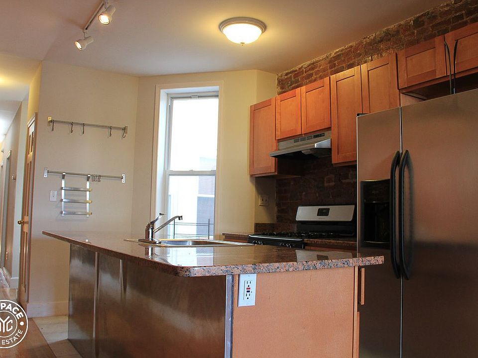 1st image of 564 Saint Marks Ave APT 1R
