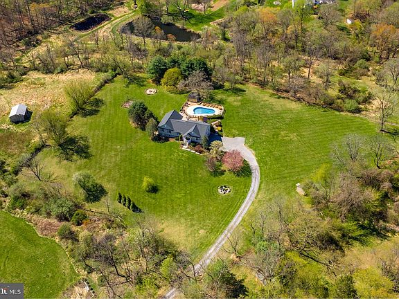 5th image of 14289 Old Frederick Rd