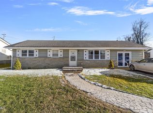 210 Knob Rd, Greeneville, TN 37745