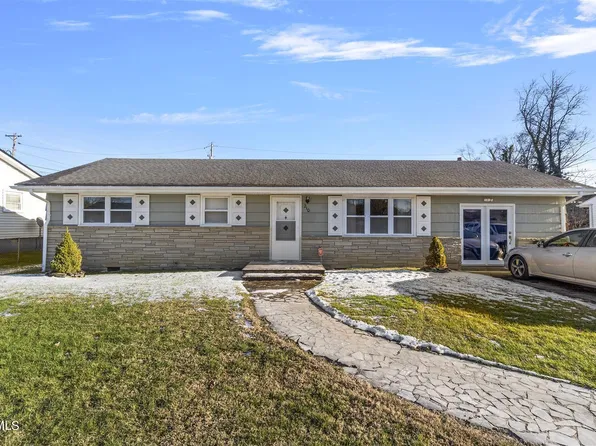 210 Knob Rd, Greeneville, TN 37745
