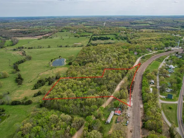 1234 Maple Ln, Lebanon, MO 65536