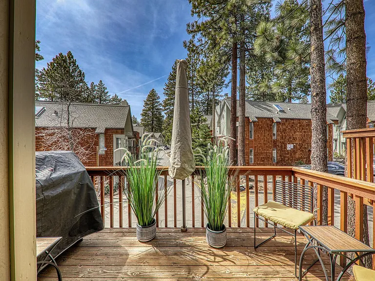 989 Tahoe Blvd — Photo 24