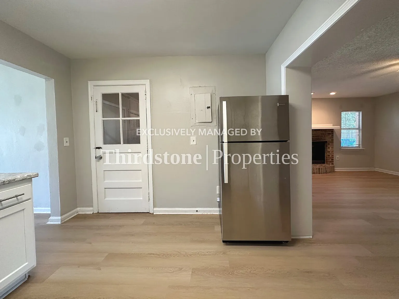 2333 University Blvd N — Photo 3