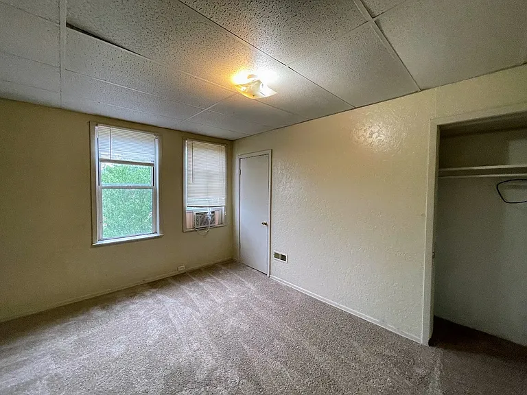 310 Arabella St — Photo 3