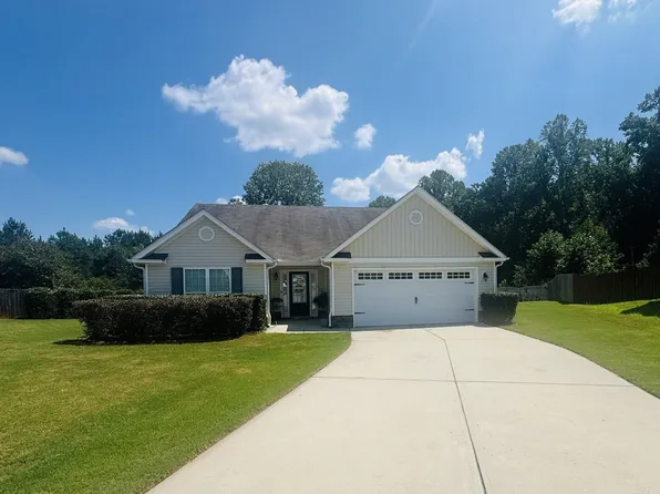 110 Manchester Ln, Jefferson, GA 30549