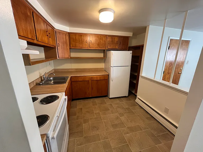 106 Starr St #A7 — Photo 7