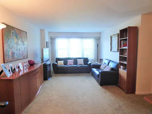 Sold by Pride Estates | media 15