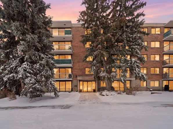 521 N 57th Ave SW #103, Calgary, AB T2V 4N5