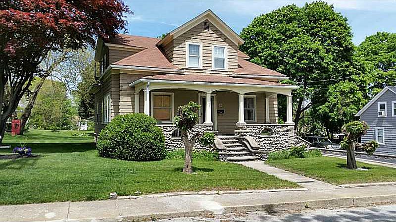 1st image of 25 Gough Ave