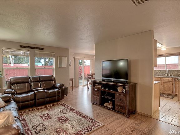 4th image of 5607 57th Ave SE