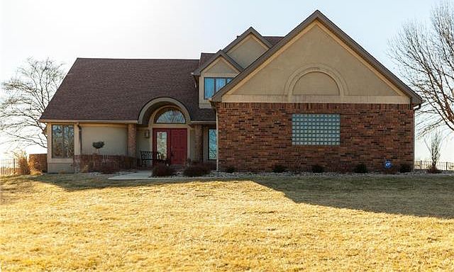 1st image of 25 Summerhill Ct