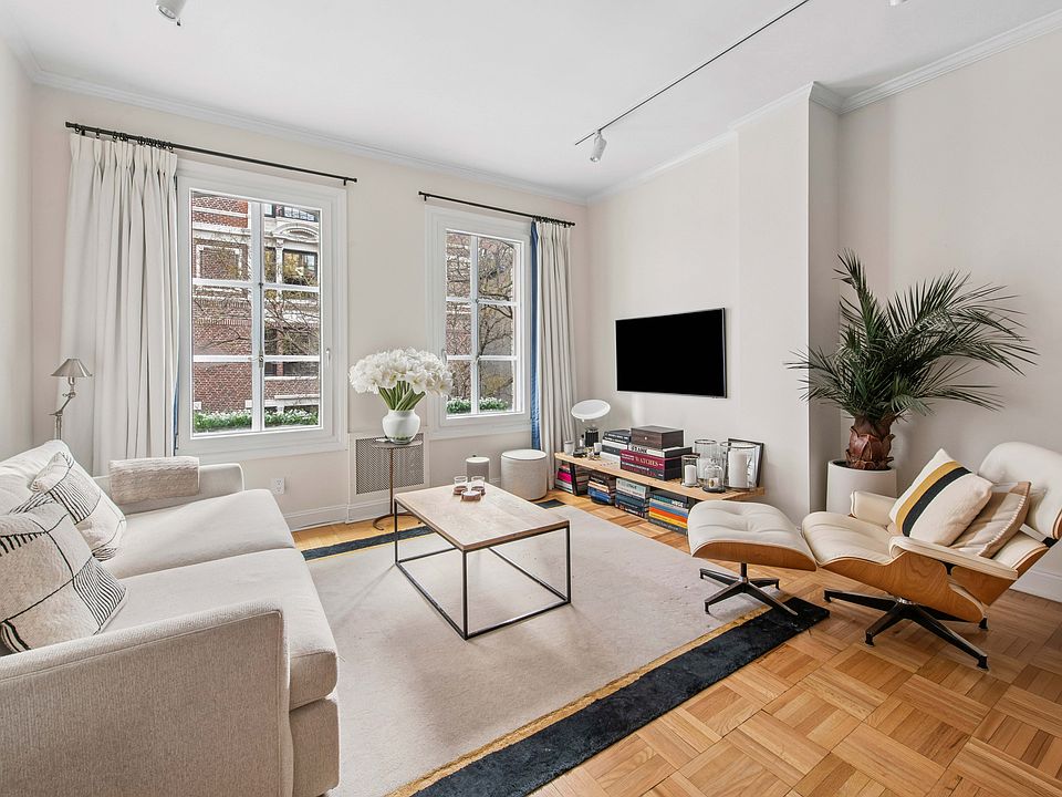 1st image of 49 E 63rd St #4