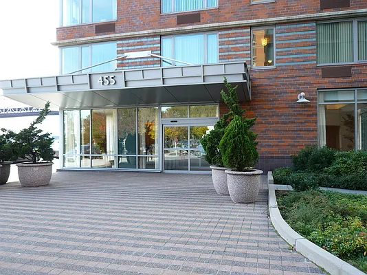 Rented by Living Quest Real Estate Inc. | media 11