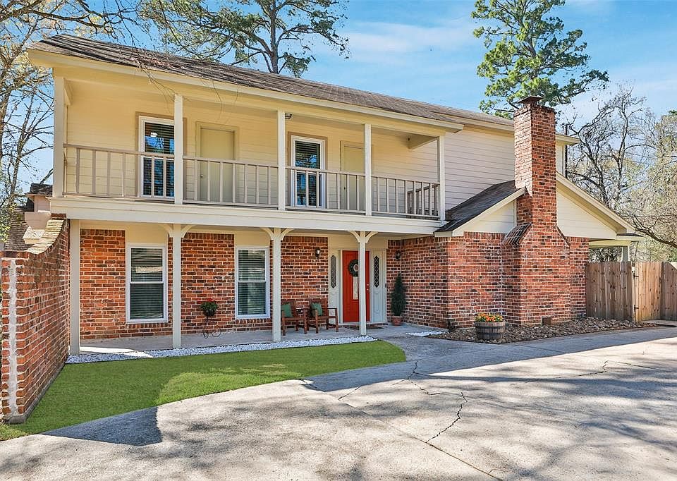Beautifully updated home in Candlelight Hills is move-in ready! Landscaping updated 2019. Nice covered front porch and covered balcony allow you to enjoy the outdoor space.