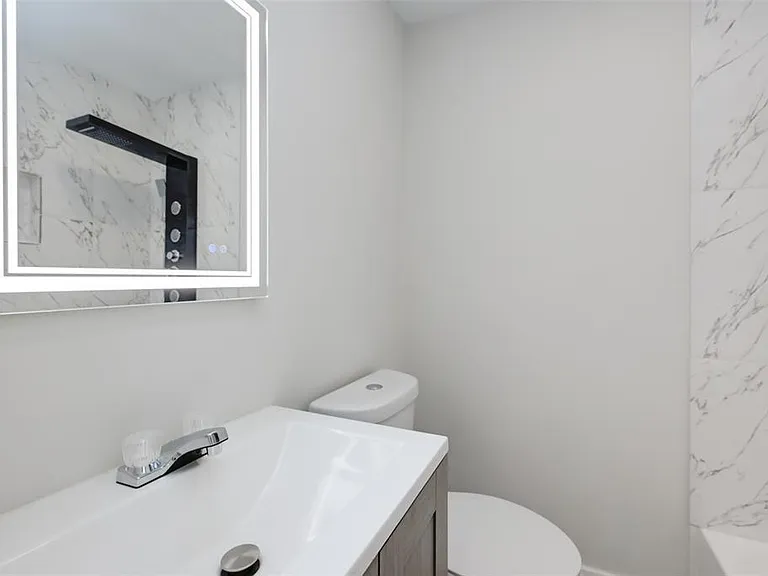 1747 Wroxton Ct #6 — Photo 11