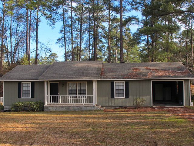 2nd image of 213 Gardenia Dr