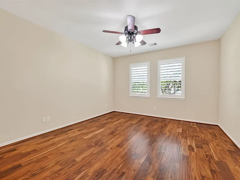 28423 Tall Juniper Hill Dr — Photo 35