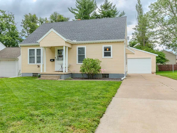 328 S Glen Ave, Morton, IL 61550