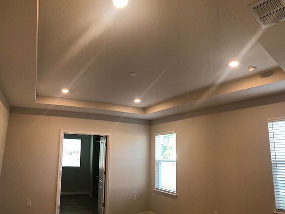5th image of 1701 SW Lofgren Boulevard