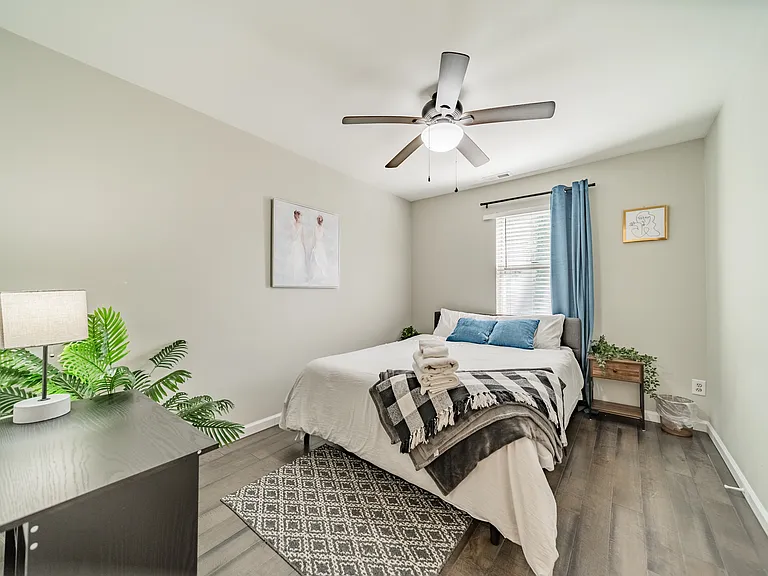 518 Parkwood Ave — Photo 21